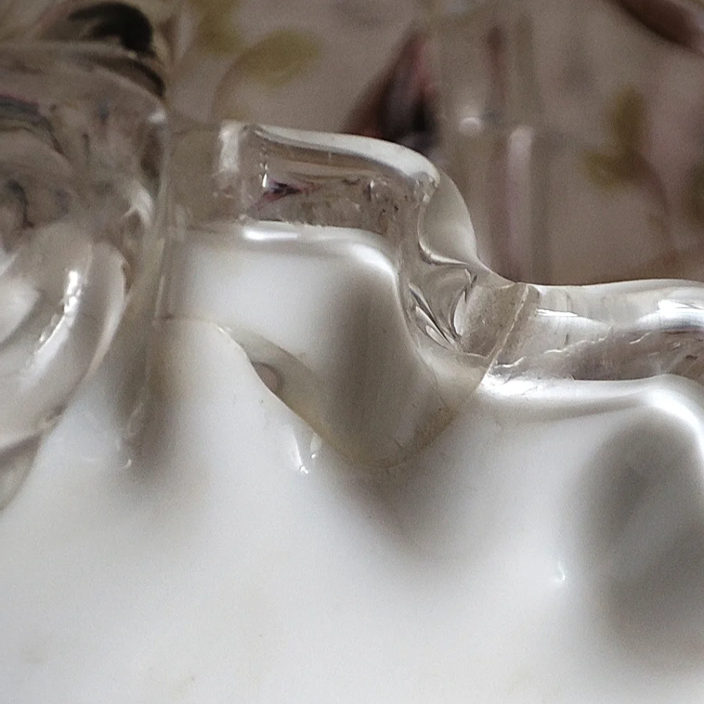 FENTON Silvercrest Silver Crest Ruffled Edge Glass Easter Bridal Basket *FLAW*